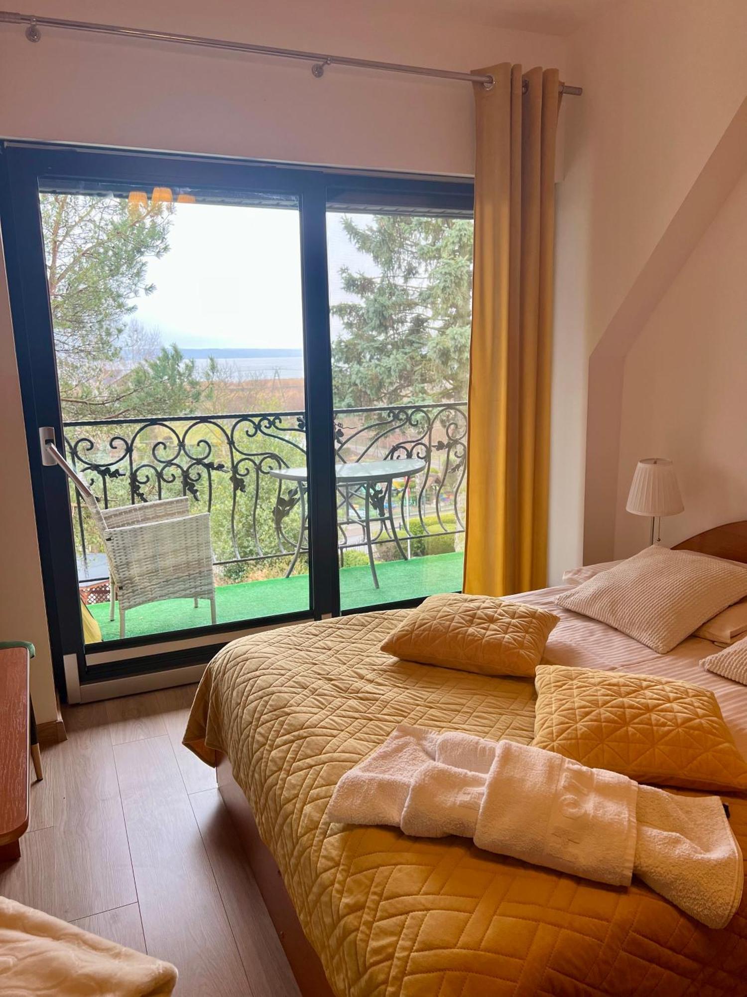 Homestay Wynajem Pokoi Kryniczanka *